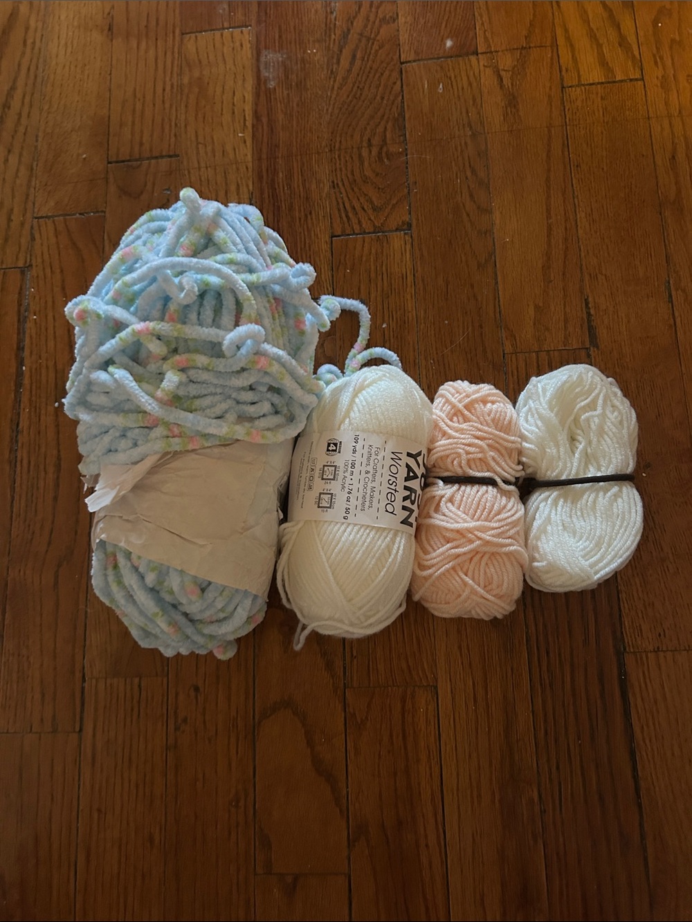 Yarn Bundle Pack - White, Cream, Light Blue, Peach - Home Accents